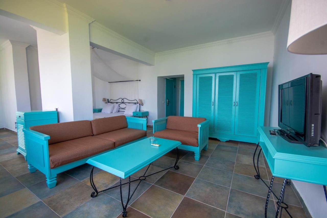 Maris Butik Hotel Турунч Екстериор снимка