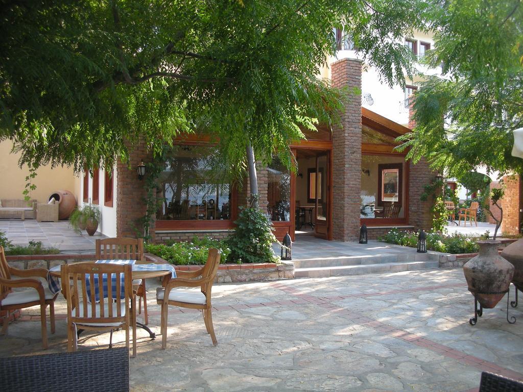 Maris Butik Hotel Турунч Екстериор снимка